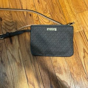 Micheal Kors Fanny Pack